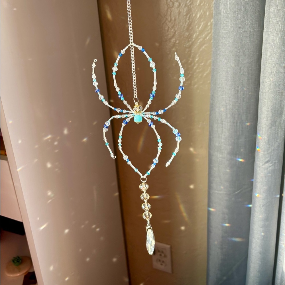 Beaded Spider Suncatcher - Picture 4 of 10